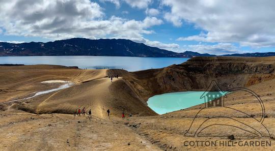 JEZERO VATNA V MEGAVULKÁNU ASKJA